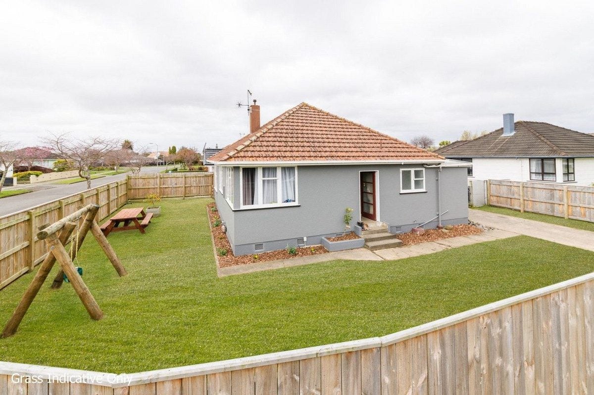35 Cardiff Street, Awapuni, Palmerston North - Carousel 2