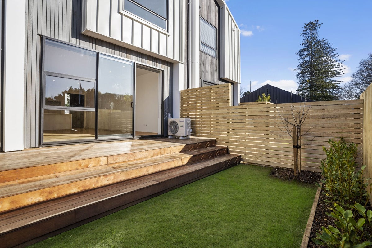 2/178 Kohimarama Road, Kohimarama, Auckland - Carousel 13
