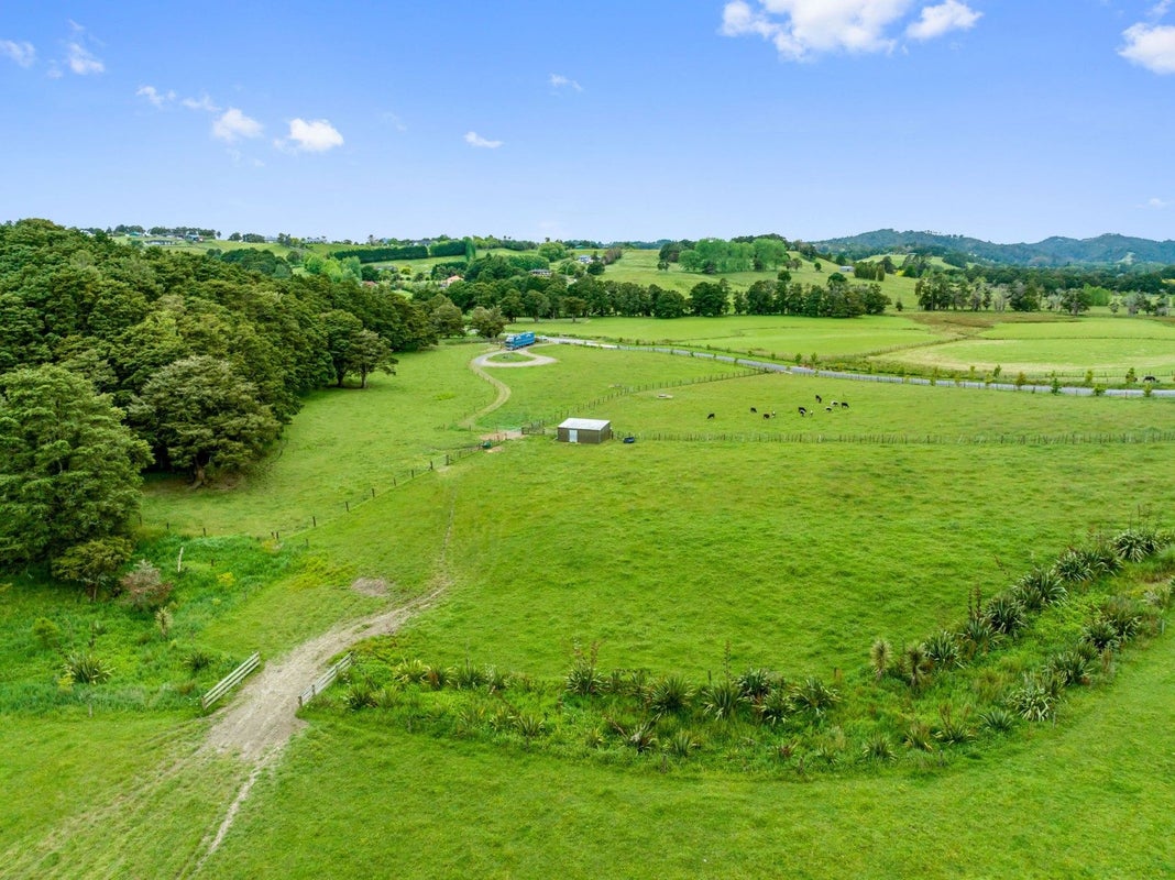 76 Roydon Drive, Ruatangata West, Whangarei - Carousel 11