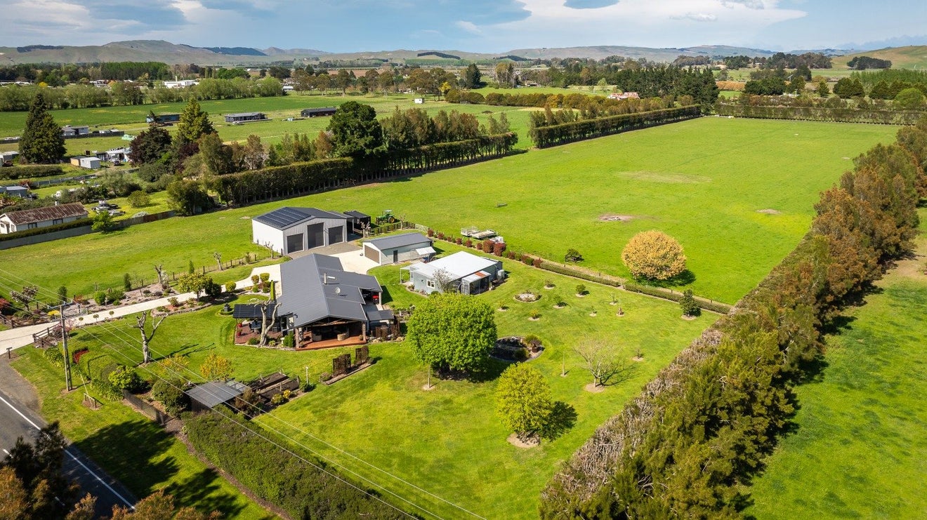 139 Ngatarawa Road, Bridge Pa, Hastings - Carousel 2