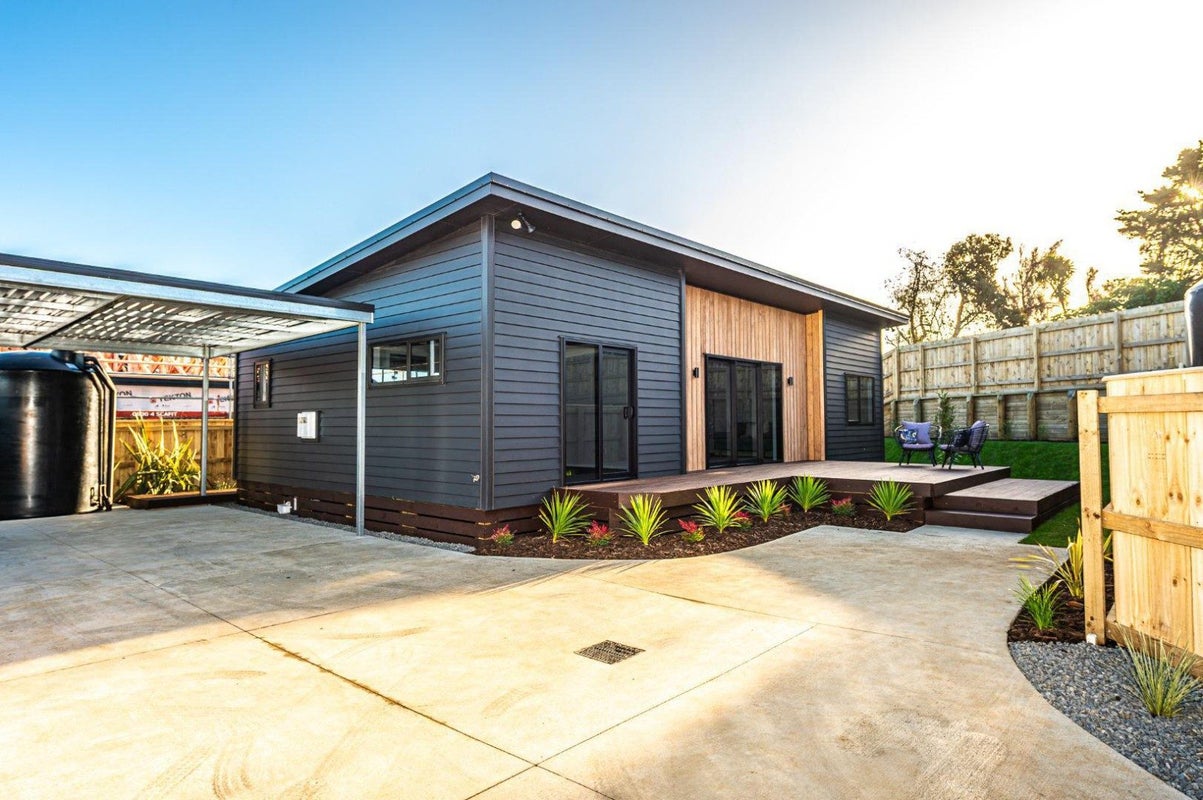 99 Devon Road, Springvale, Whanganui - Carousel 1