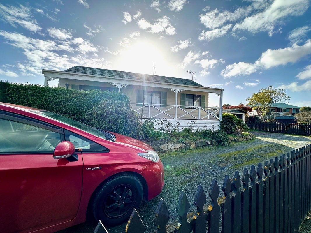 22 Mcneil Street, Balclutha - Carousel 2