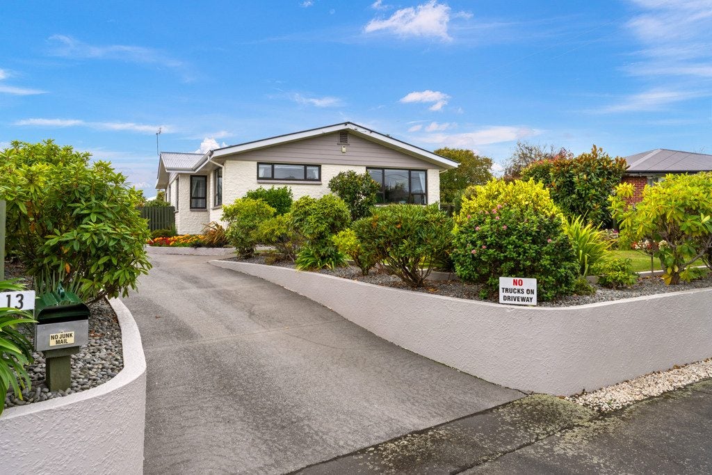13 Deloraine Street, Somerfield, Christchurch - Carousel 24