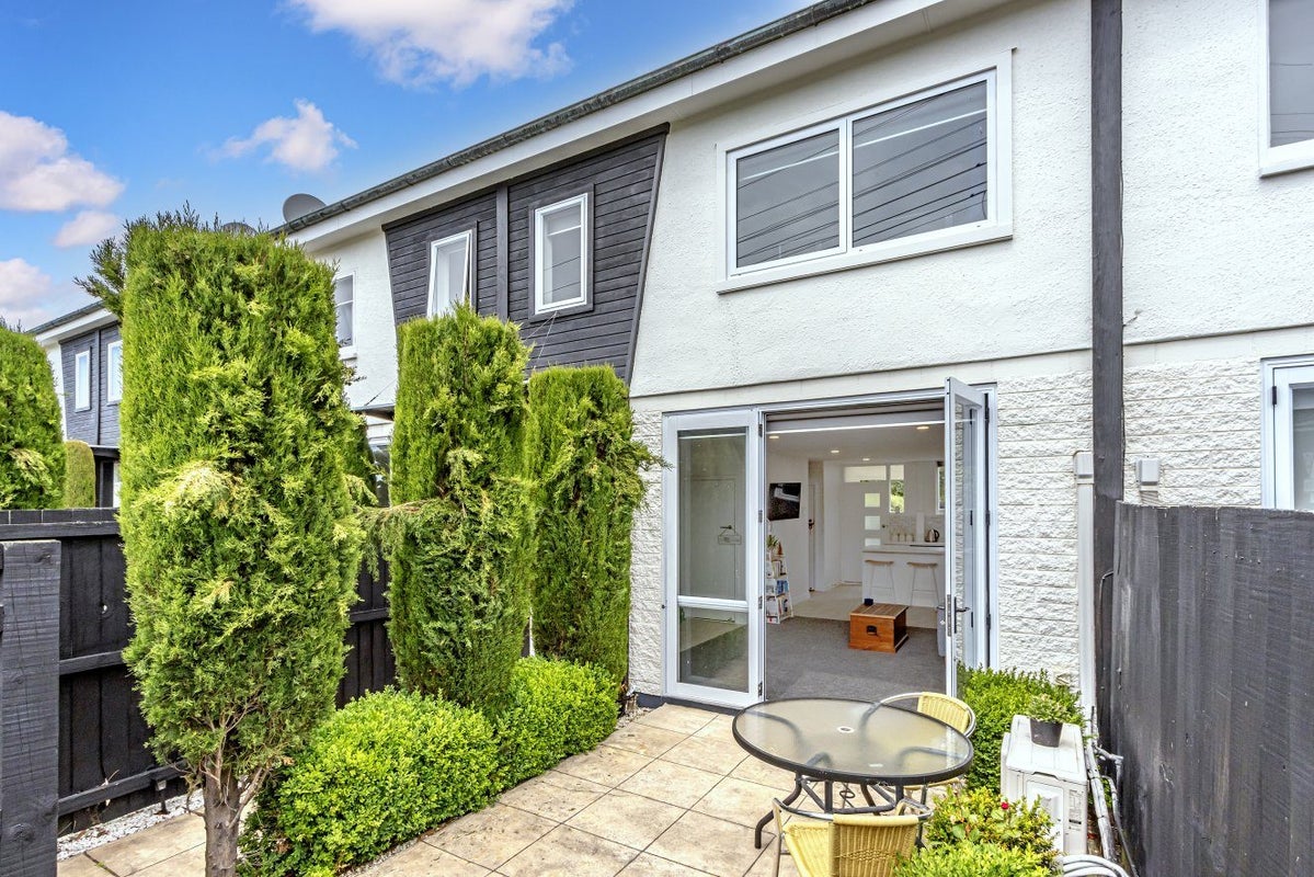 3/35 Craven Street, Sockburn, Christchurch - Carousel 1