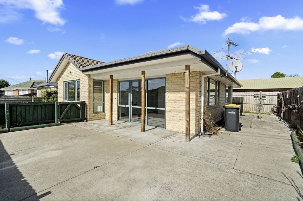 4 Wildwood Avenue, Wainoni, Christchurch - Carousel 11