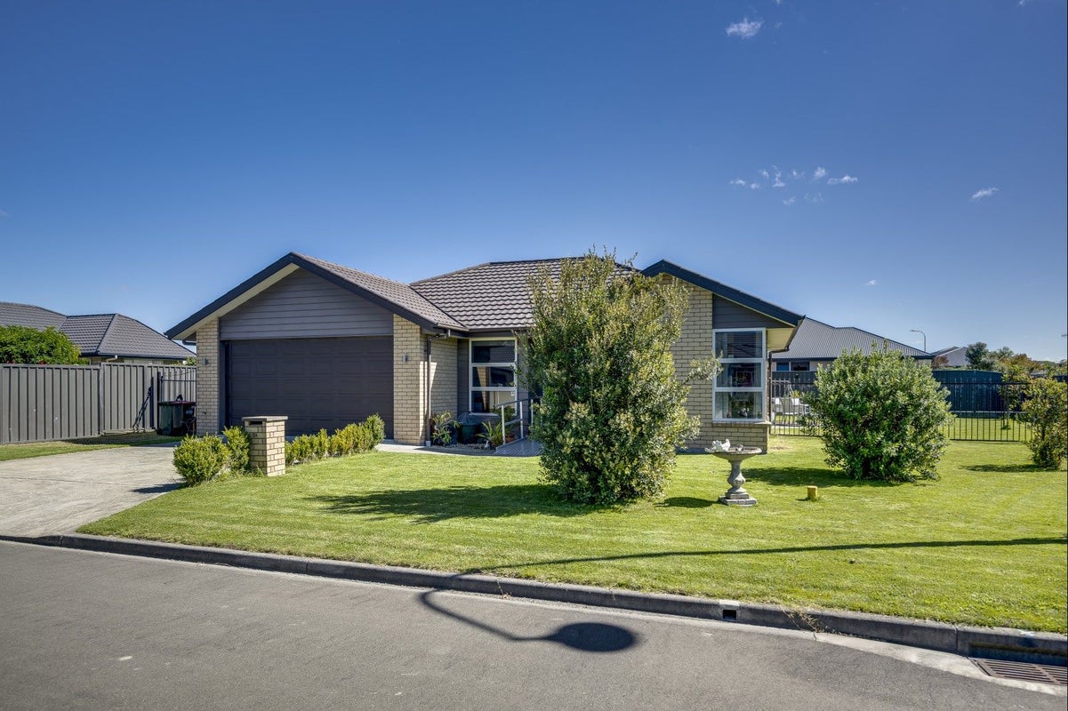 24 Onyx Place, Awatoto, Napier - Carousel 21