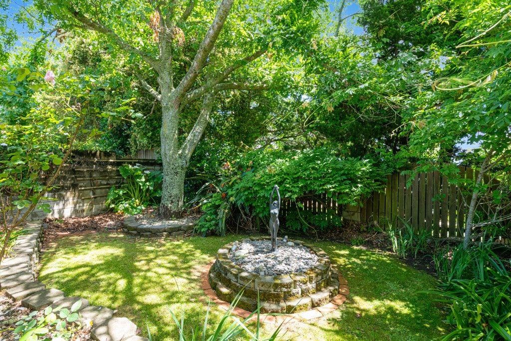 2/75 Carlisle Road, Torbay, Auckland - Carousel 2