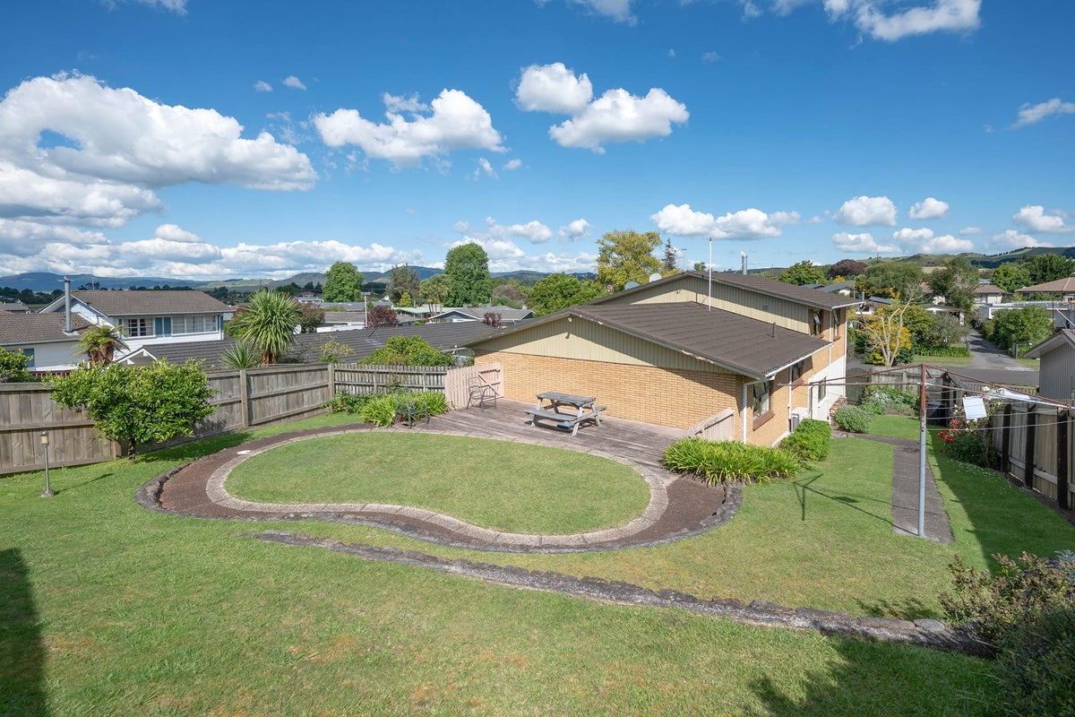 24 Hathor Street, Pomare, Rotorua - Carousel 16