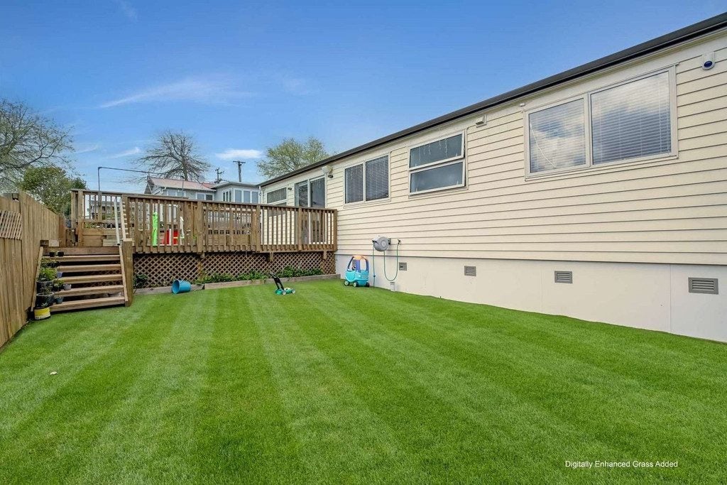 103E Woodglen Road, Glen Eden, Auckland - Carousel 1