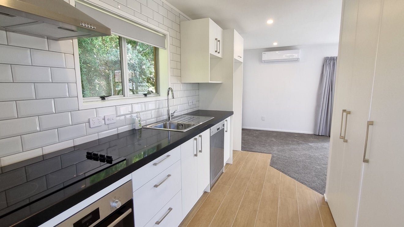 3/17 Islington Avenue, New Lynn, Auckland - Carousel 2