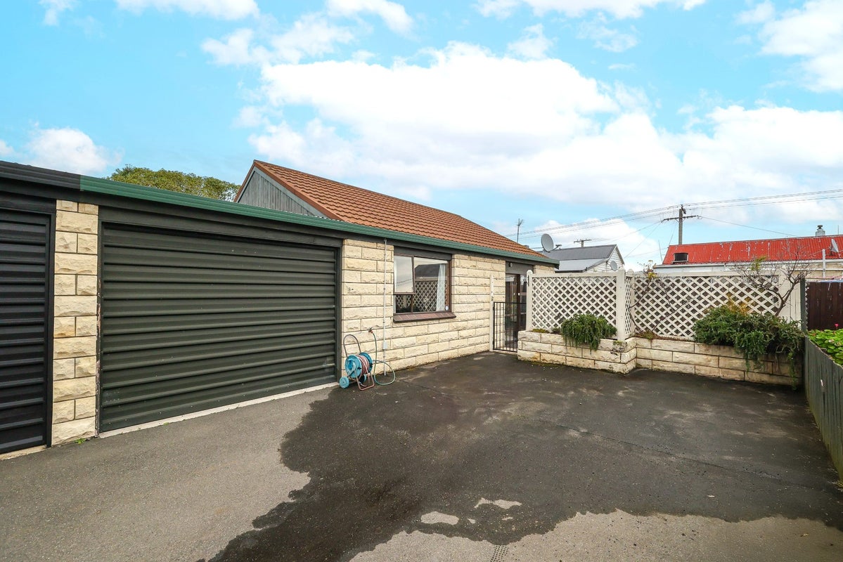 5B Cashel Street, South Dunedin, Dunedin - Carousel 1