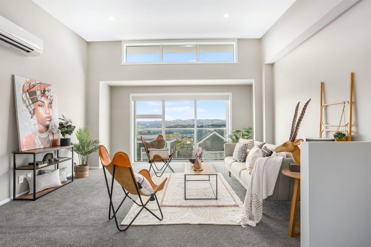 13 Tai LANE, Whitby, Porirua - Carousel 1