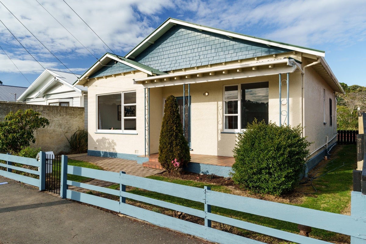 114 Marlow Street, Musselburgh, Dunedin - Carousel 1