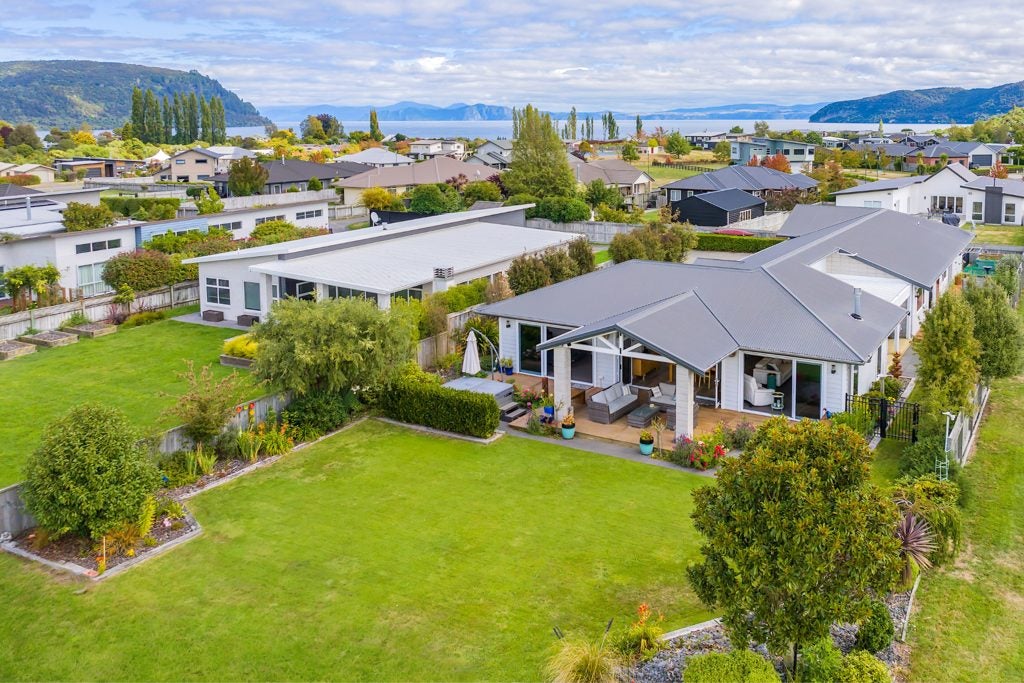 67 Montgomery Crescent, Kinloch, Taupo - Carousel 2