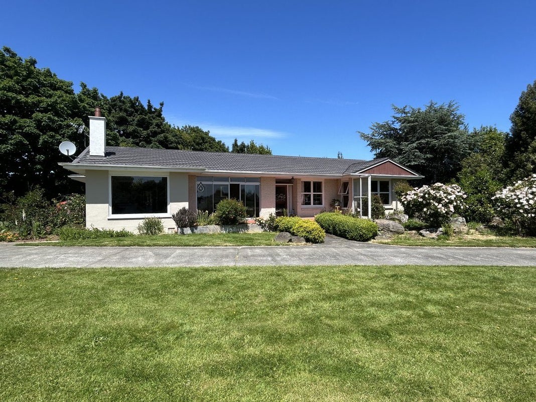 134 East Road, Ascot, Invercargill, Southland - Carousel 1