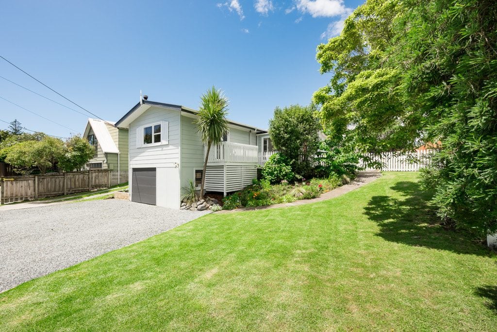 100A Matatua RD, Raumati Beach, Raumati Beach - Carousel 23