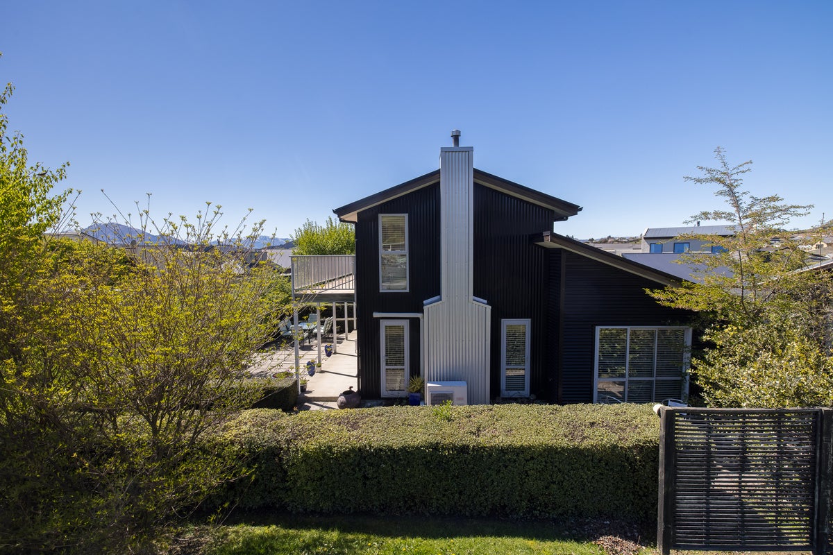 56B Meadowstone Drive, Wanaka - Carousel 2