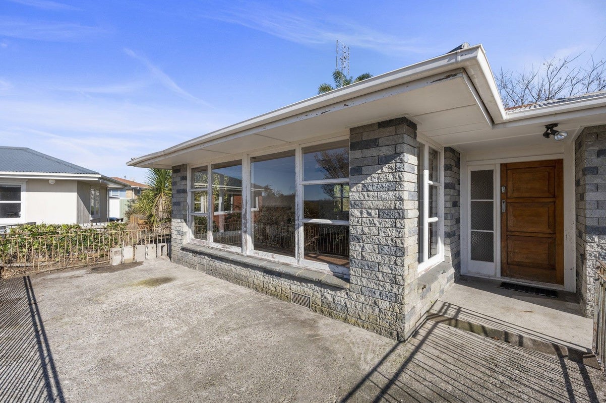 15 Bledisloe Avenue, Putaruru - Carousel 1