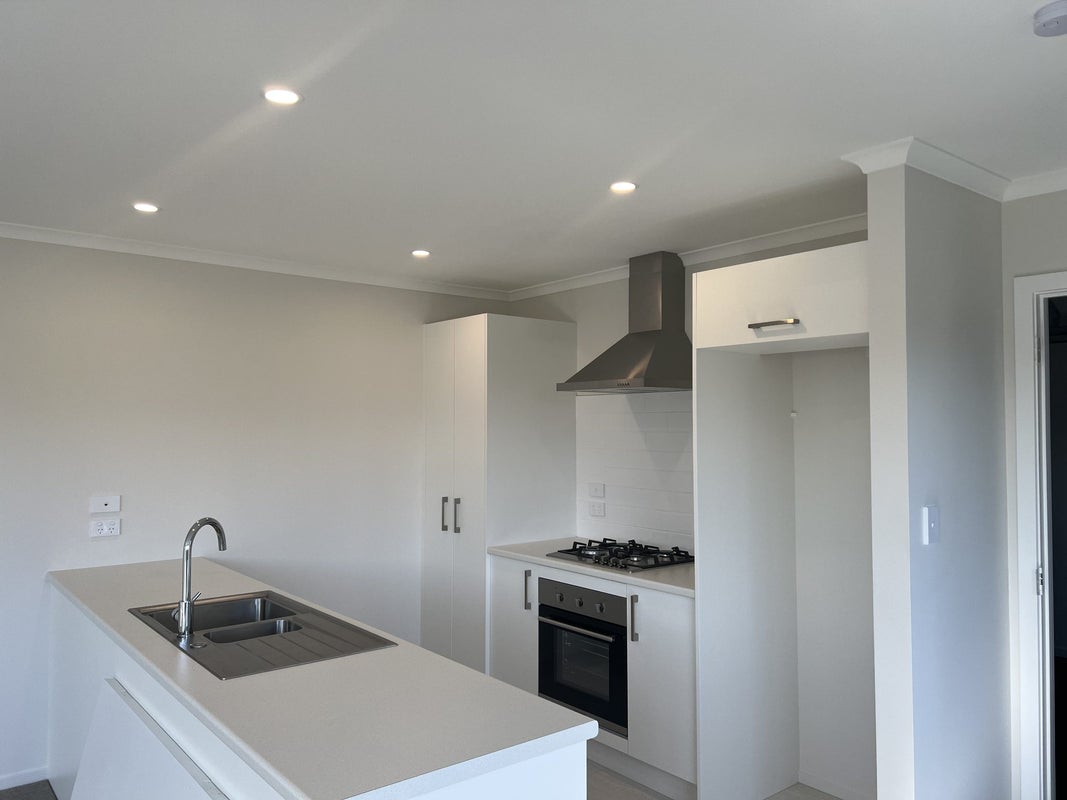 80 Pragma Rise, Huntington, Hamilton - Carousel 2