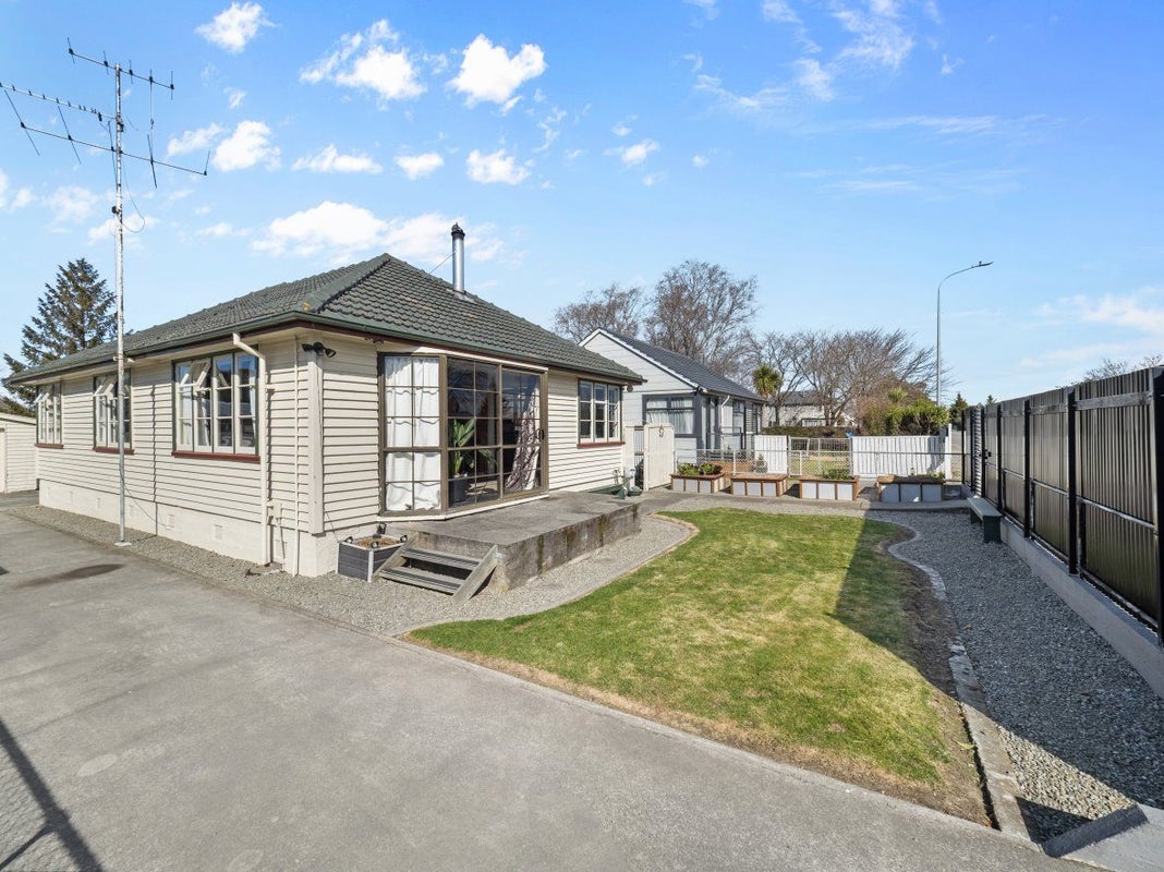 28 Andrew Street, Allenton, Ashburton - Carousel 1