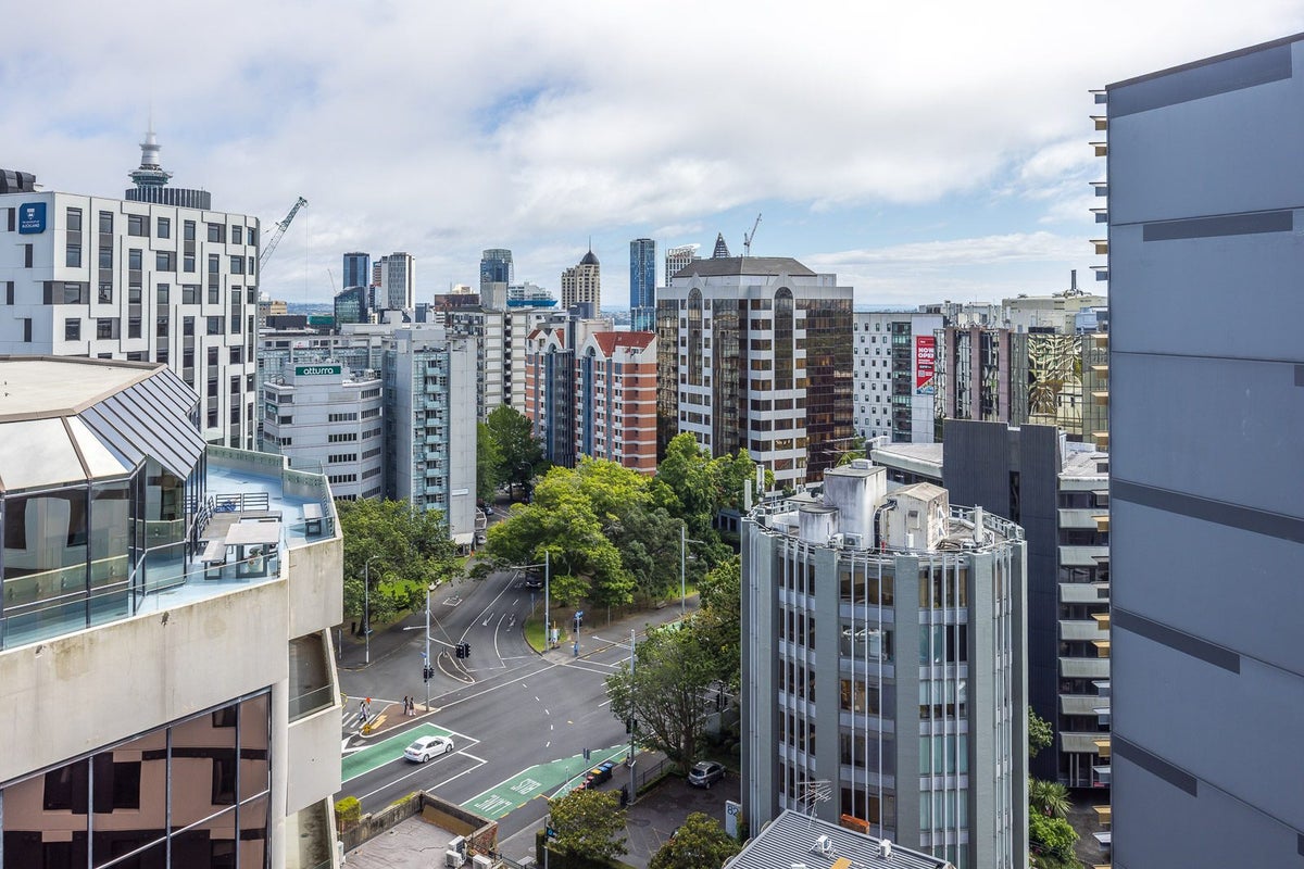 17N/3 Whitaker Place, Grafton, Auckland - Carousel 10