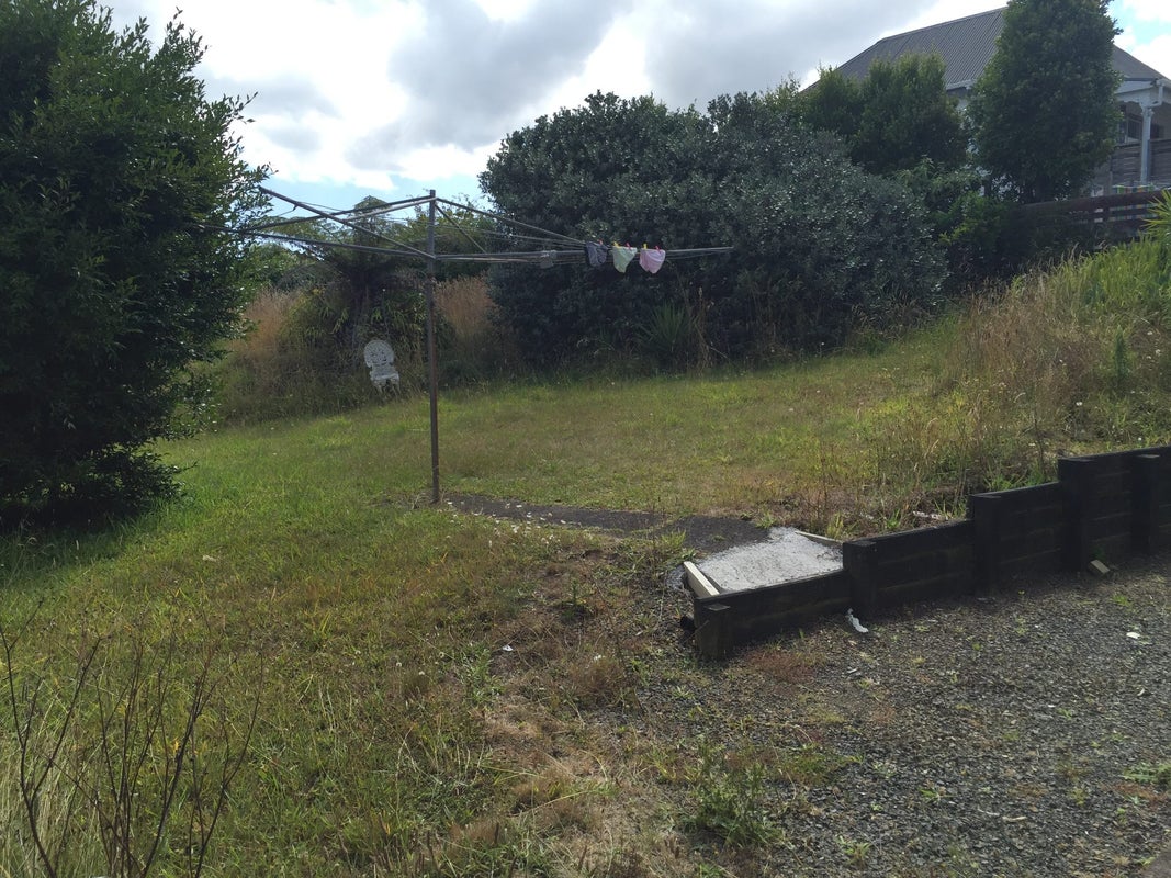 15 Hauraki Crescent, Pinehill, Auckland - Carousel 15