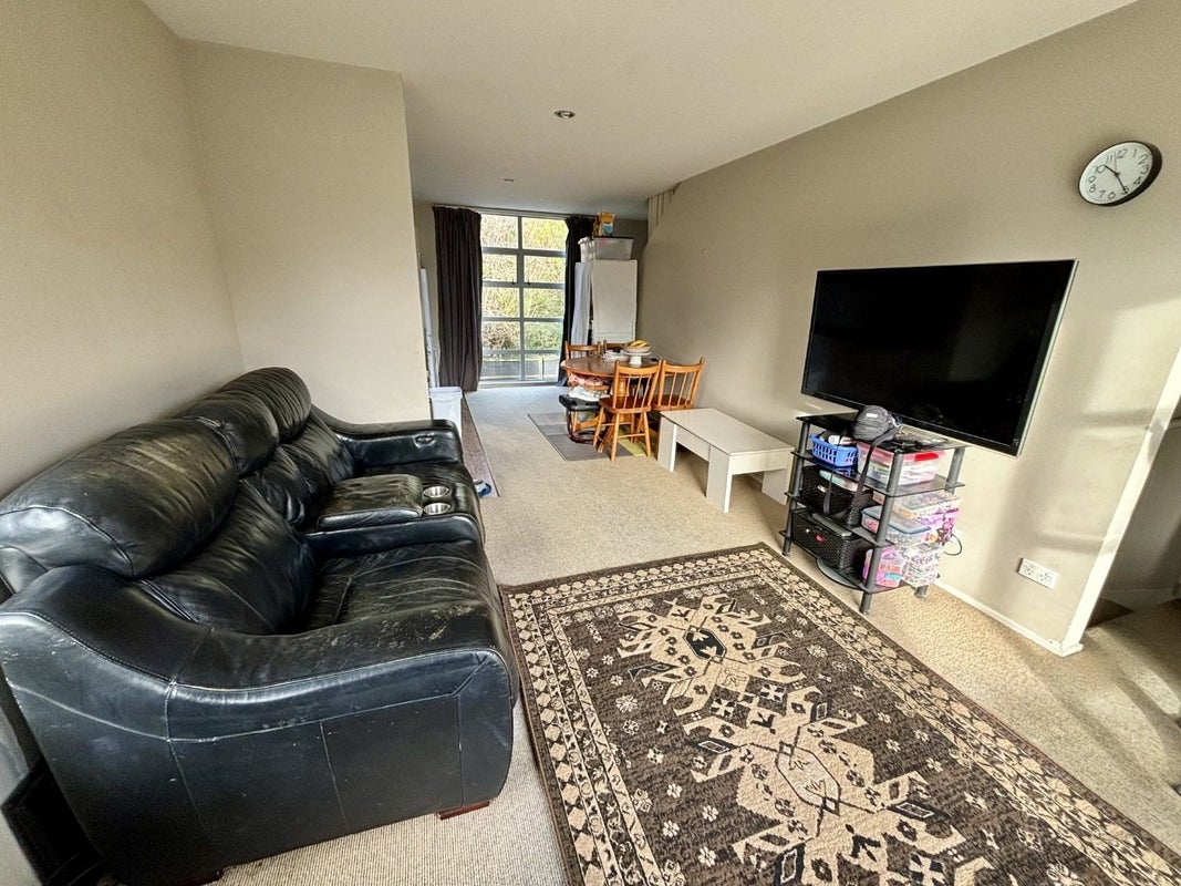 9/440 Barbadoes Street, Edgeware, Christchurch - Carousel 2