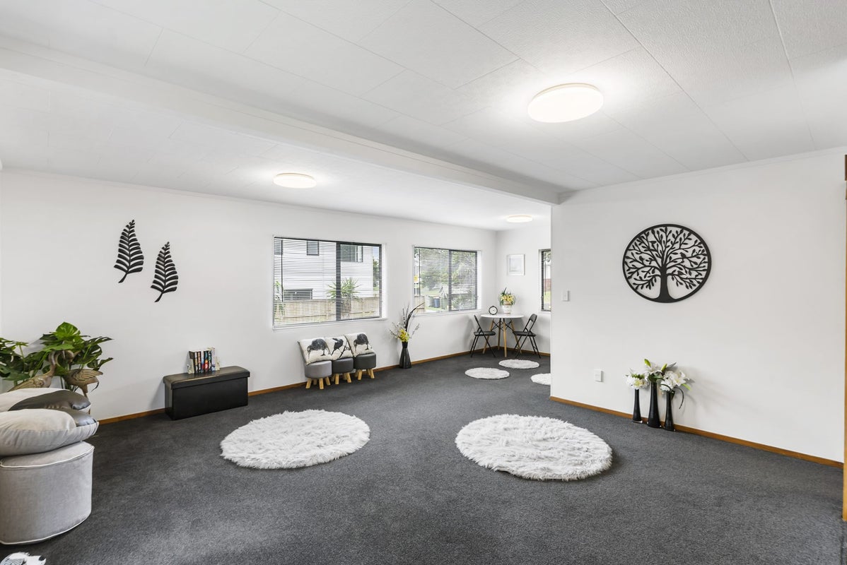 108A Colwill Road, Massey, Auckland - Carousel 2