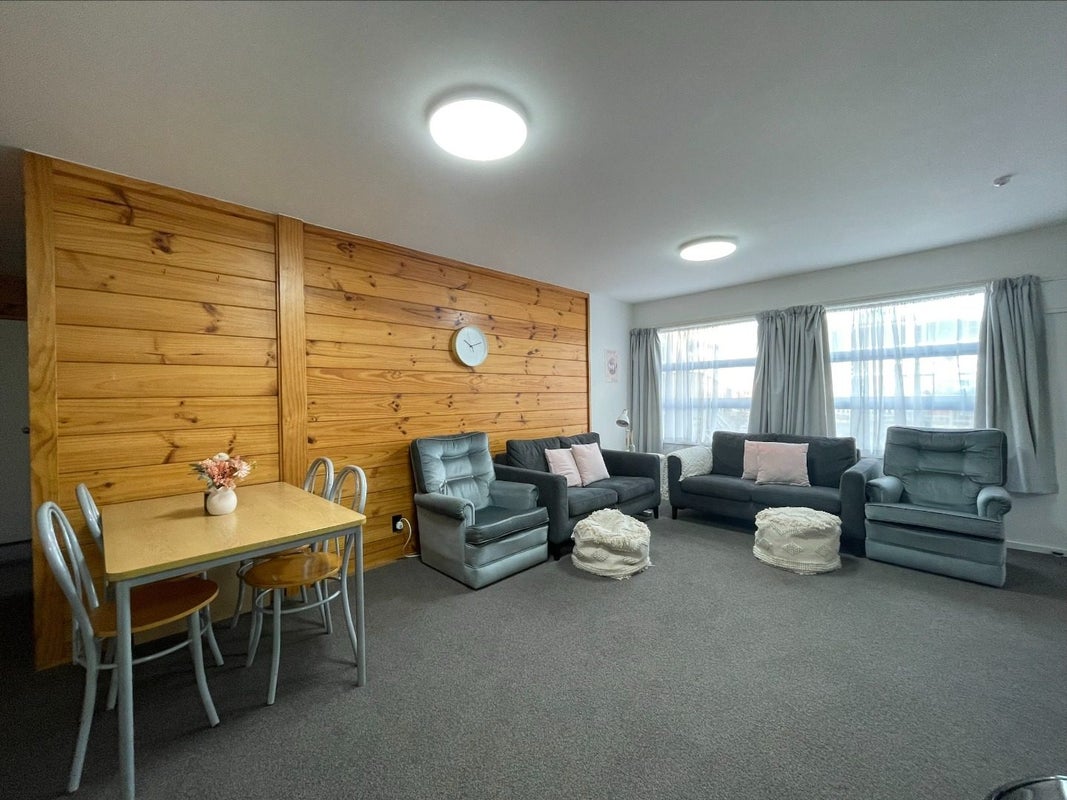 10/19 Drummond Street, Mount Cook, Wellington - Carousel 2