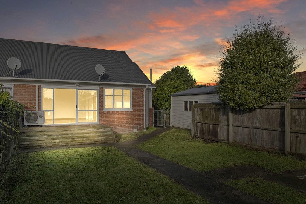9 Torlesse Street, Avonside, Christchurch - Carousel 1