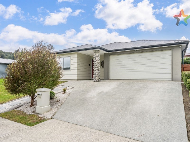 1395 High Street, Taita, Lower Hutt - Carousel 2