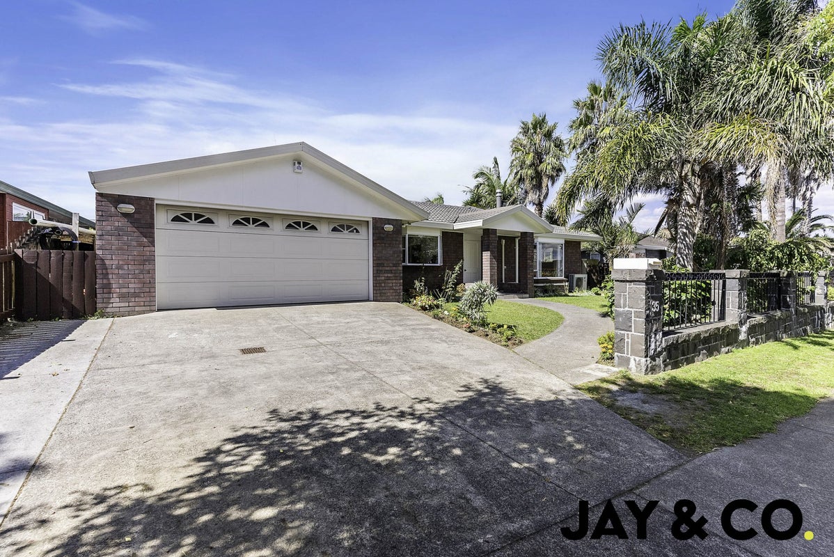 35 Brylee Drive, Conifer Grove, Takanini - Carousel 1
