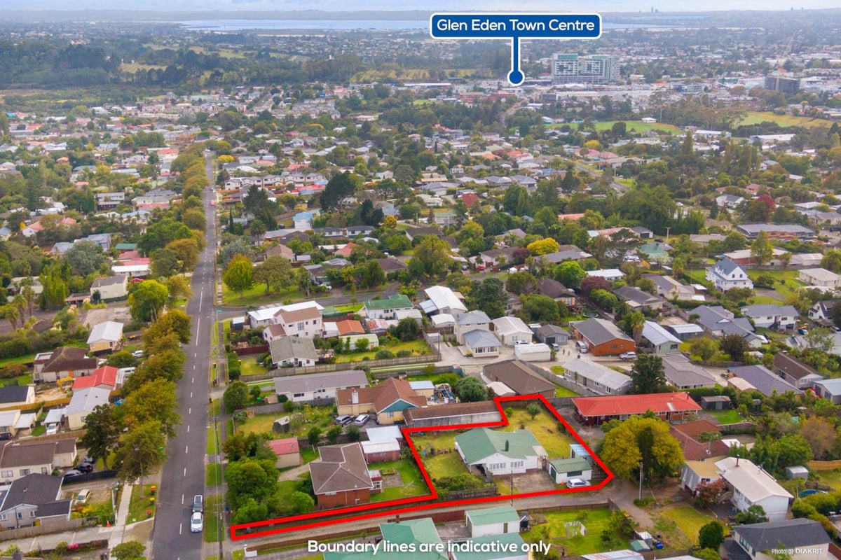 112A Woodglen Road, Glen Eden, Auckland - Carousel 1