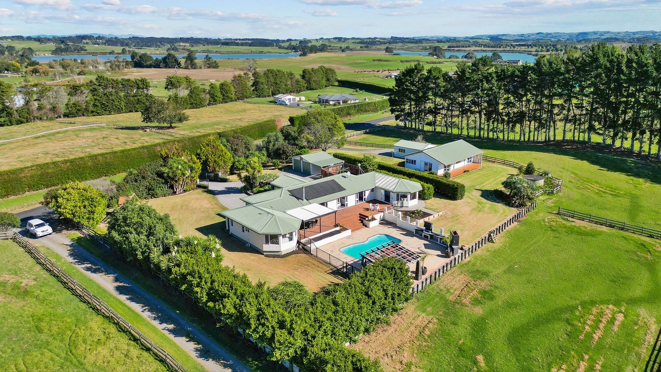 64 Percy Millen Drive, Waiau Pa, Pukekohe - Carousel 1