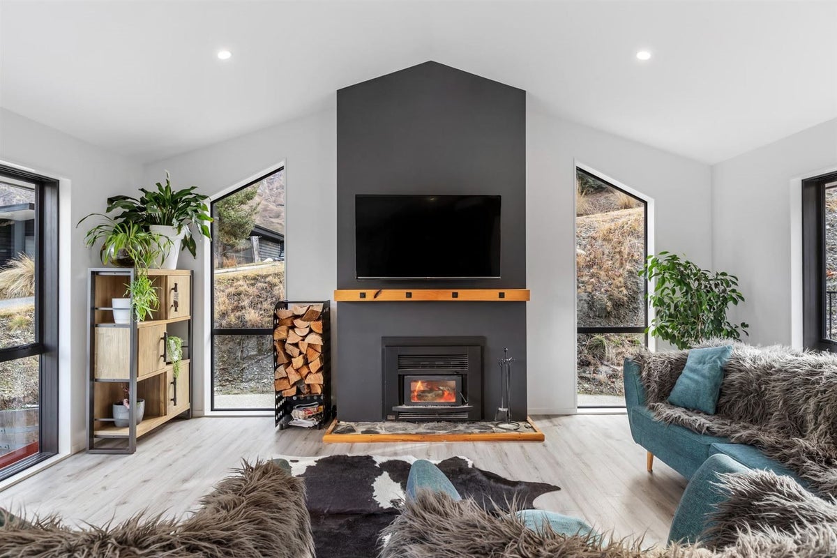 5 Haines Way, Arthurs Point, Queenstown - Carousel 1