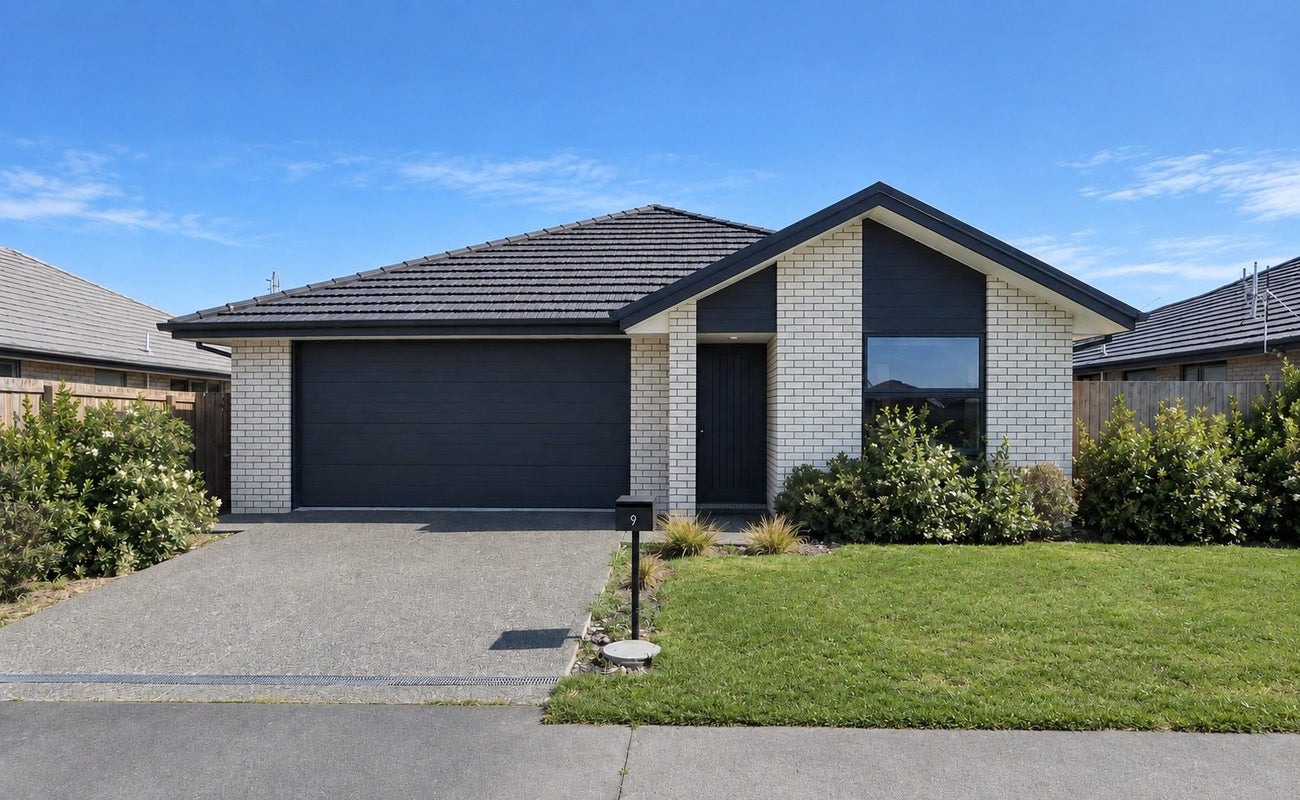 9 Sarah Nicholls Street, Belfast, Christchurch - Carousel 1