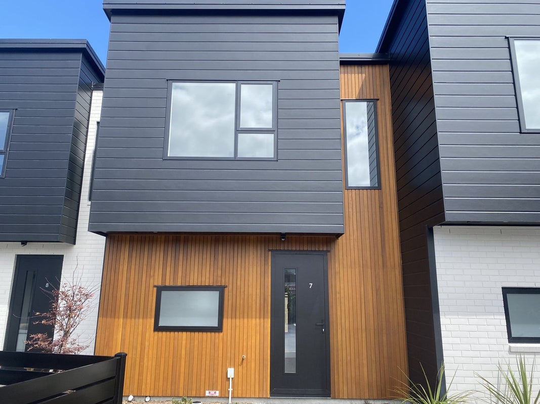 117 Knights Road, Christchurch - Carousel 1