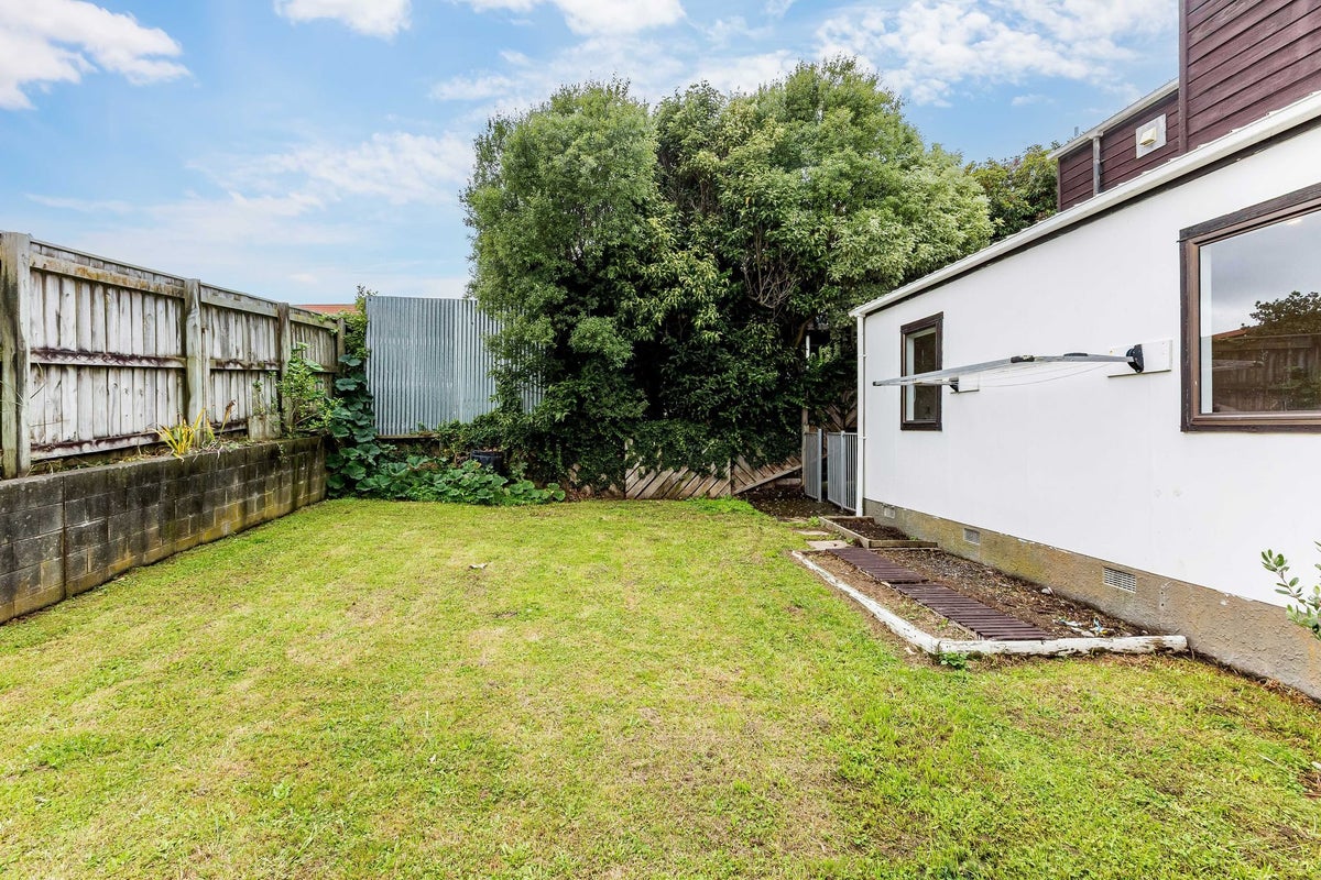 18 Langwell Place, Papakowhai, Porirua - Carousel 25