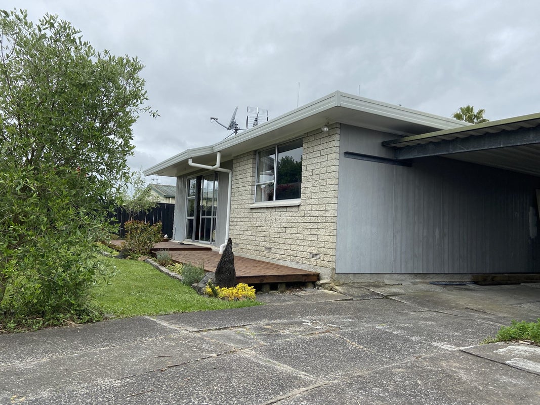 17B Breckons Avenue, Nawton, Hamilton - Carousel 2