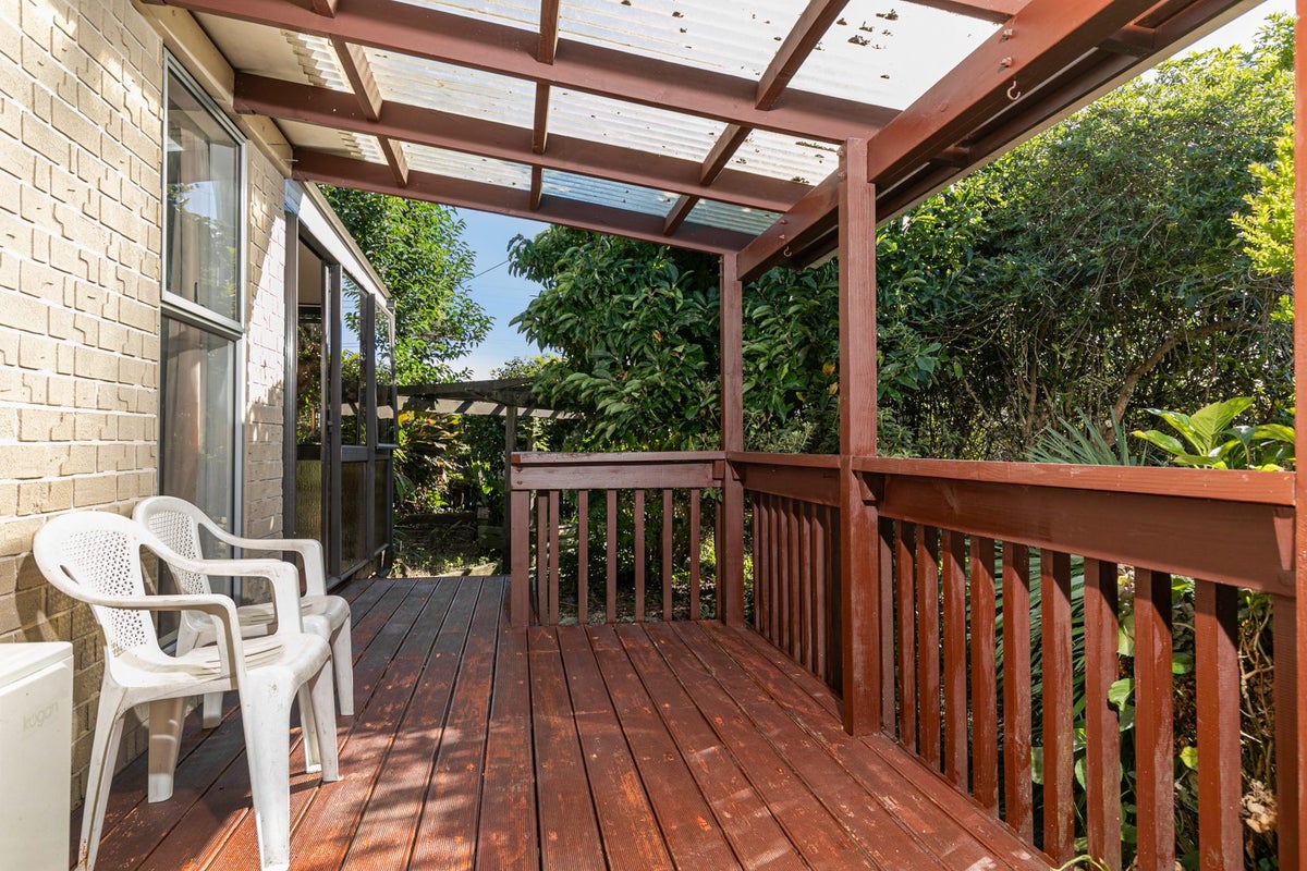 22 Glen Road, Ranui, Auckland - Carousel 23