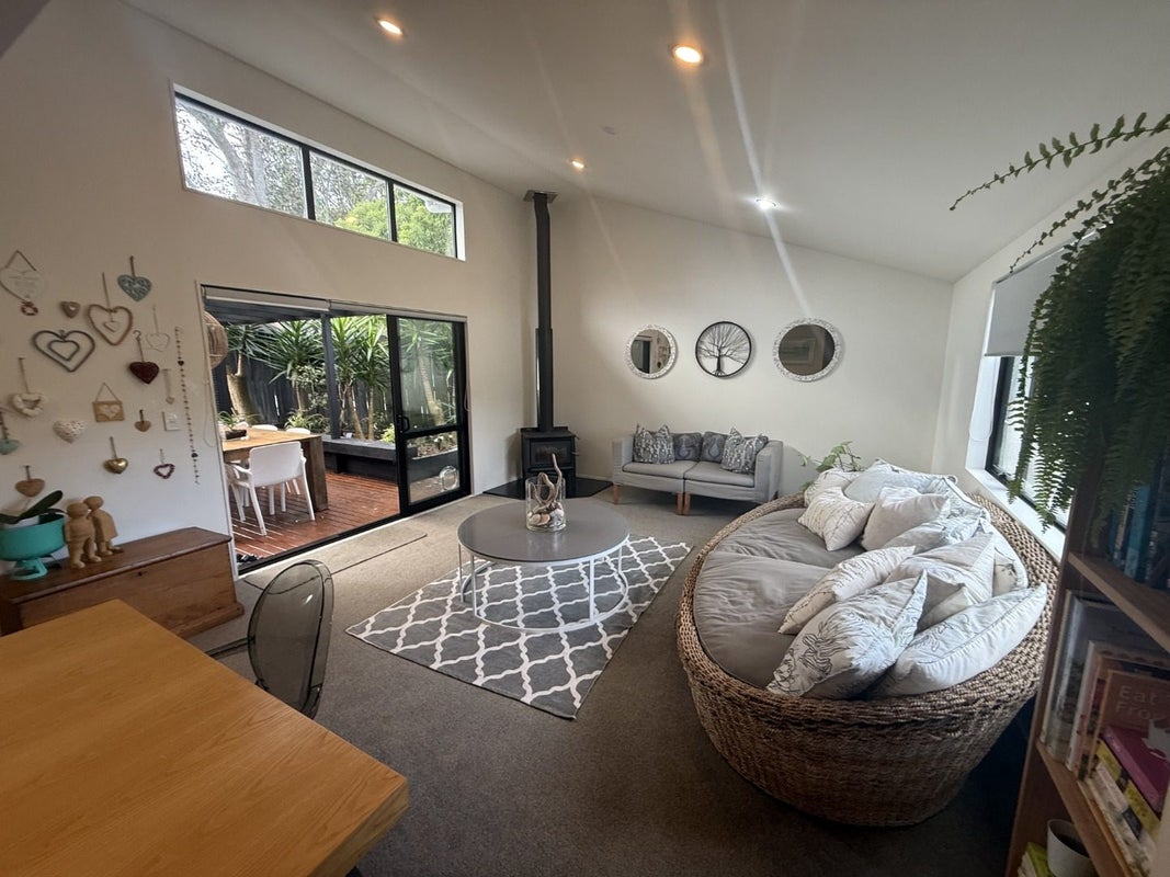 9A Shadon Place, Stanmore Bay, Whangaparaoa - Carousel 2