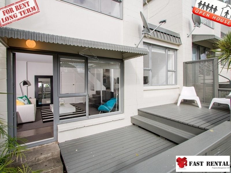 2/12 Don Croot Street, Western Springs, Auckland - Carousel 2