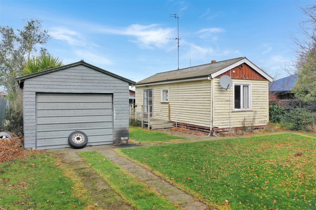 2 Sudbury Street, Hampstead, Ashburton - Carousel 1
