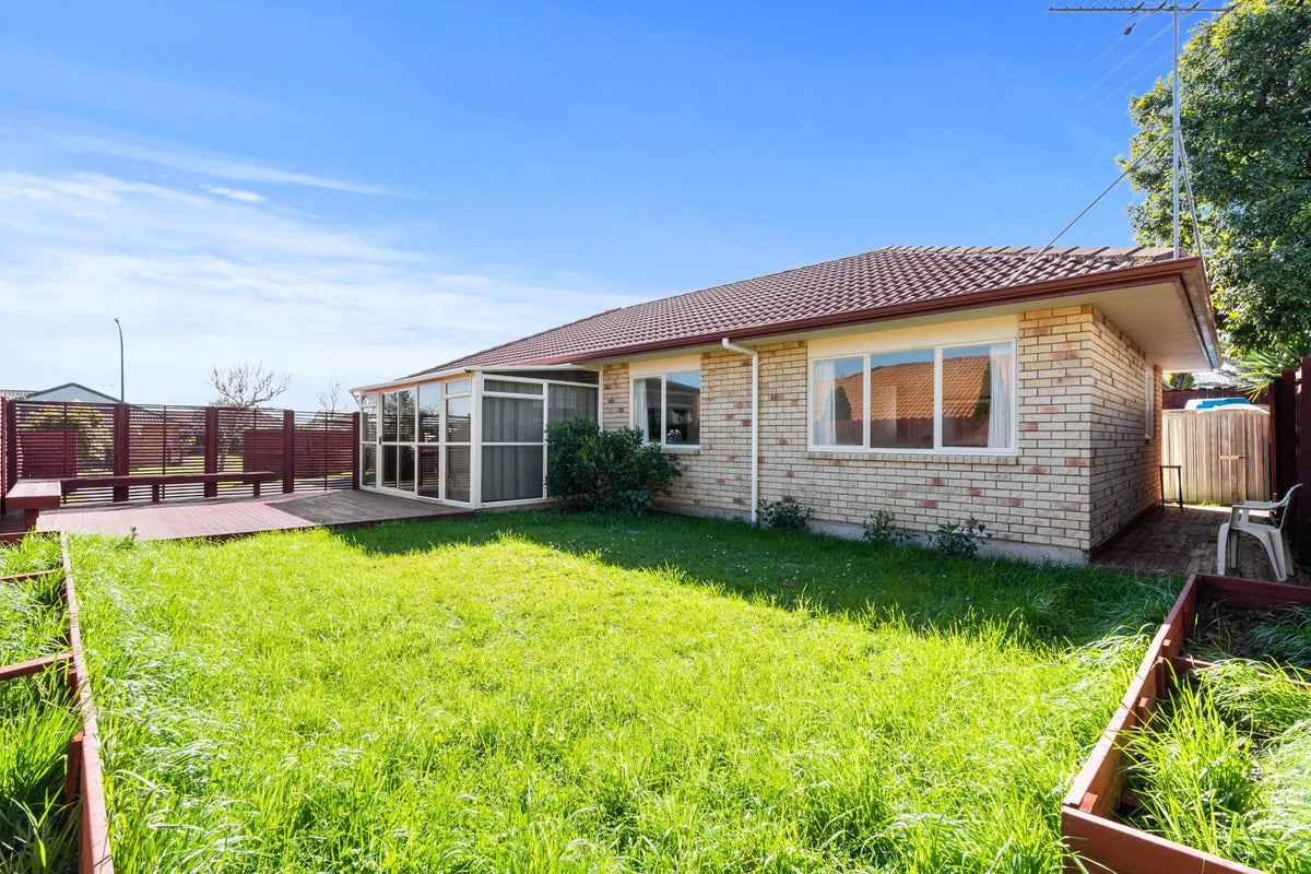 47 Milson Drive, Papakura, Papakura - Carousel 2