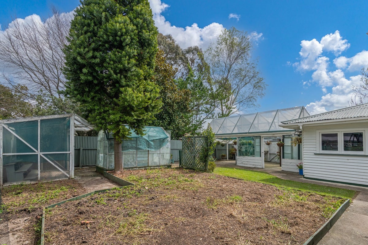 33 Swansea Street, Hokowhitu, Palmerston North - Carousel 17