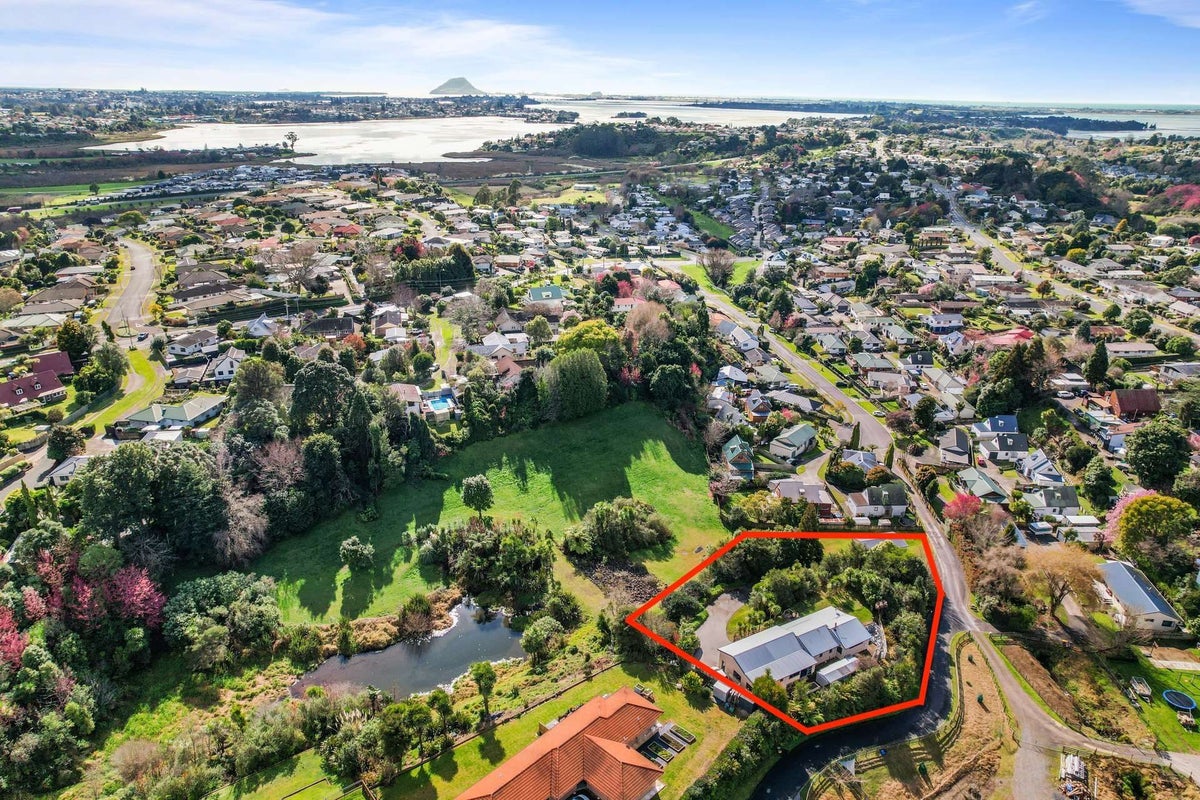 70 Awaiti Place, Hairini, Tauranga - Carousel 1