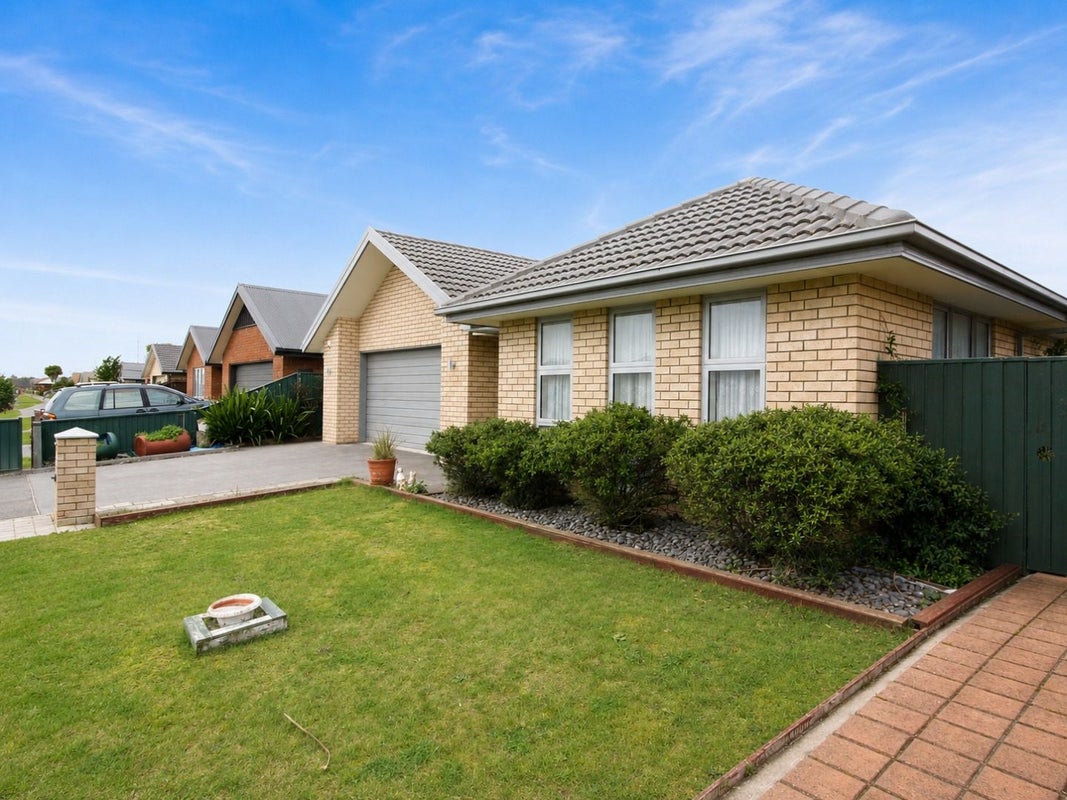 69 Kaniere Avenue, Hei Hei, Christchurch - Carousel 1