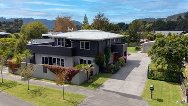 19 Okareka Loop Road, Lake Okareka, Rotorua - Carousel 1