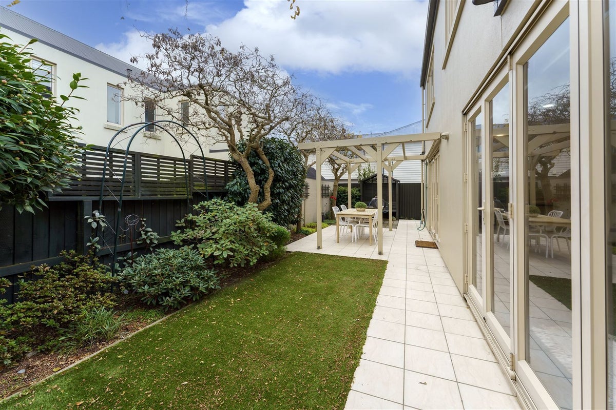 490A Manchester Street, St Albans, Christchurch - Carousel 1