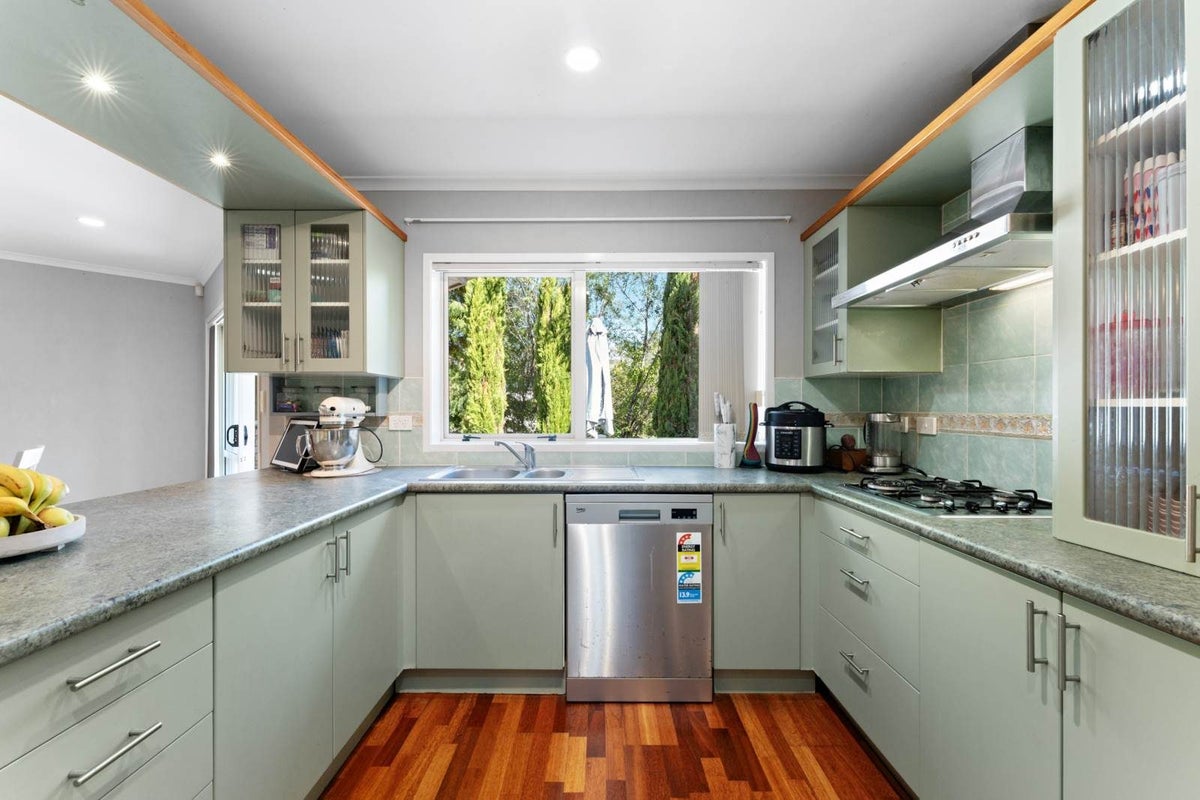 117C Glendhu Road, Bayview, Auckland - Carousel 24